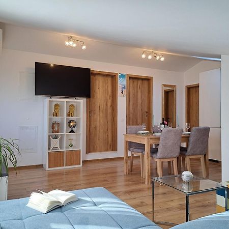 Apartments Jimmi Kaštela Zewnętrze zdjęcie
